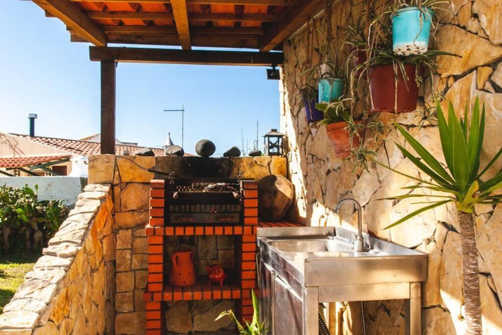 Casa Da Ti' Milia Villa Encarnacao ภายนอก รูปภาพ